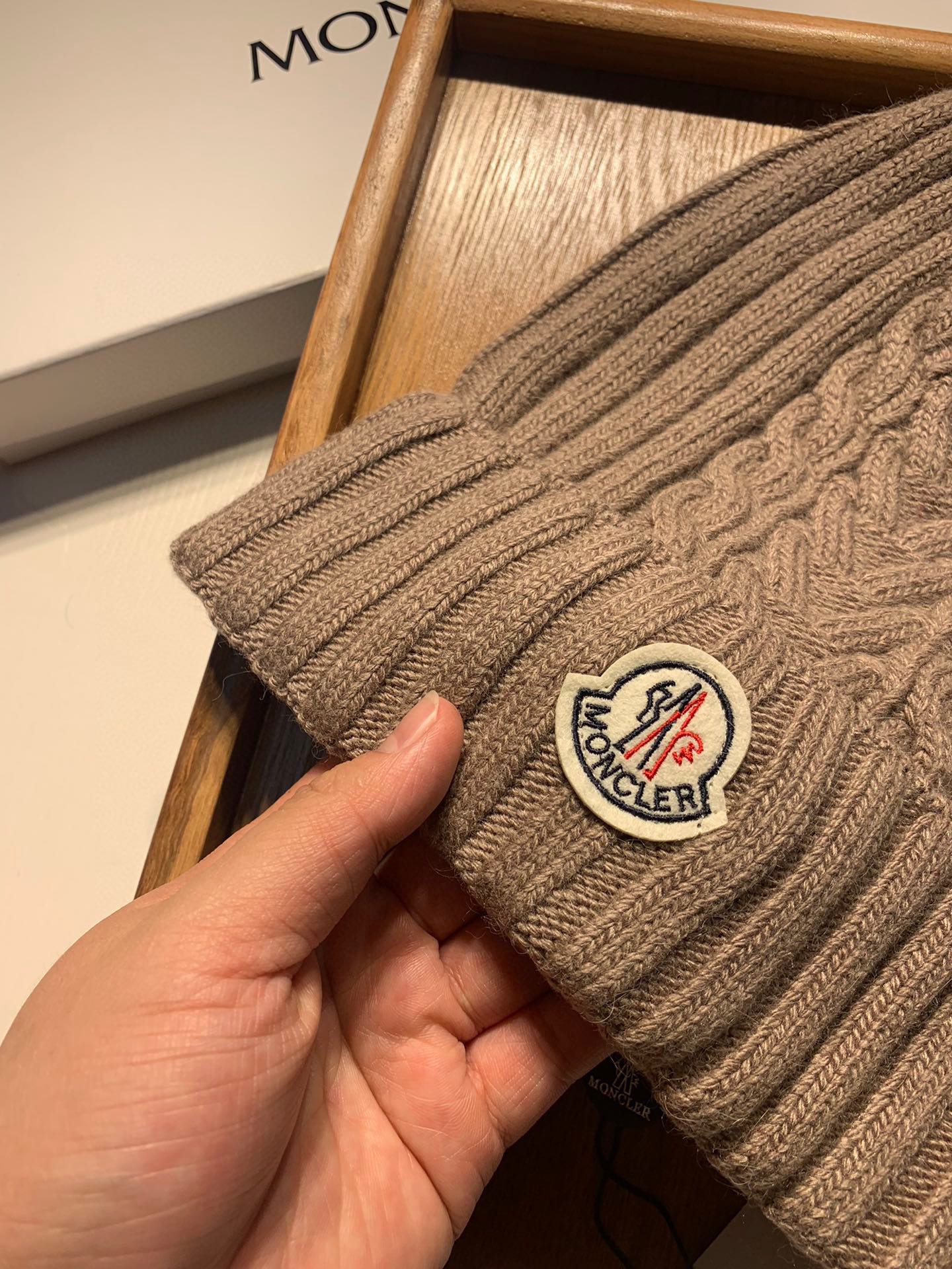 Hat Moncler 3 - vstockx