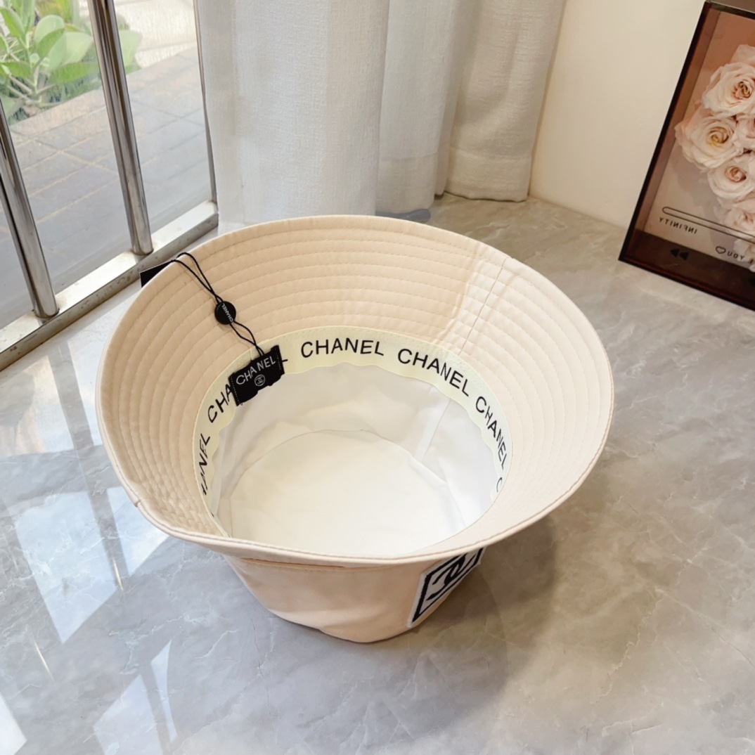 Streetwear Hat Chanel 329377 - vstockx