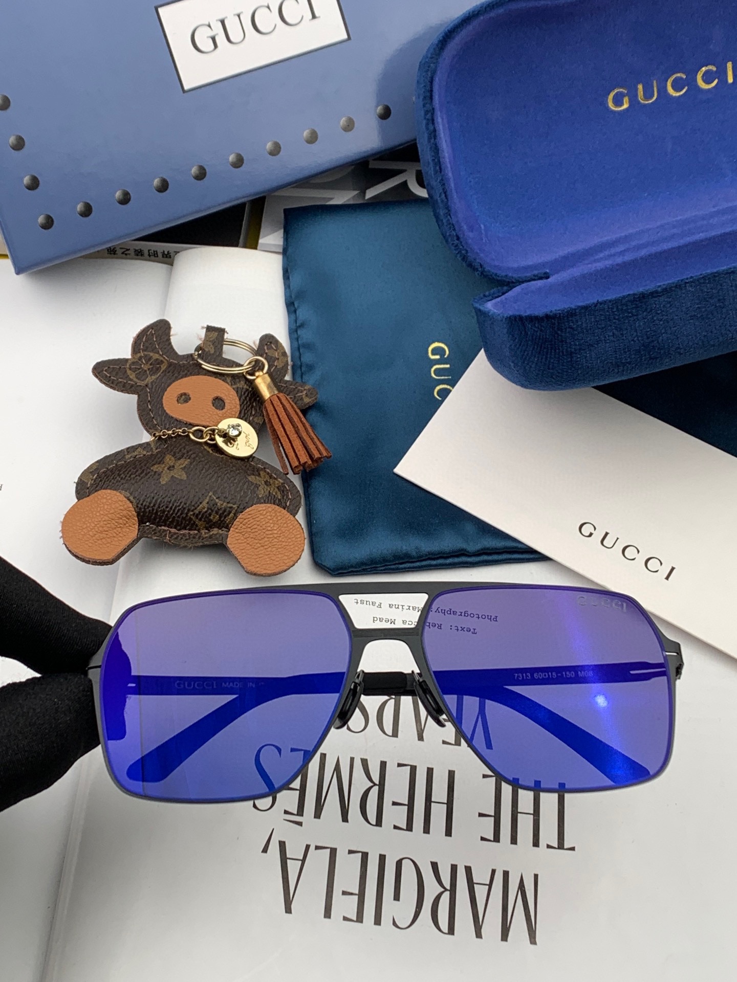 Sunglasses Gucci G3731 - vstockx