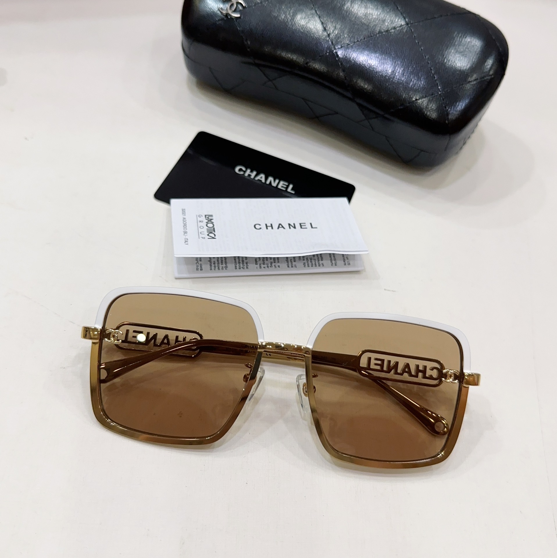 Sunglasses Chanel A95601 SIZE��56 18-140 - vstockx