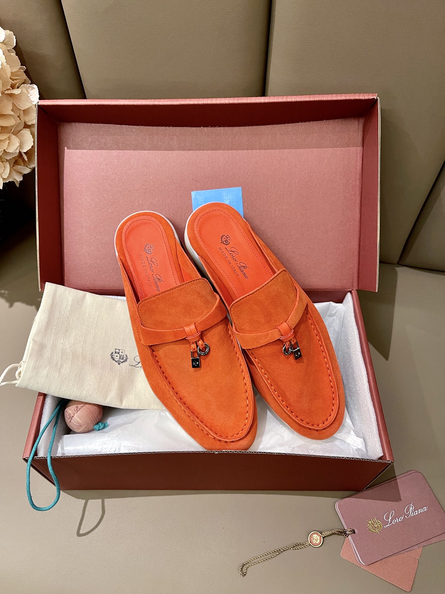 Loro Piana shoes 253 - vstockx