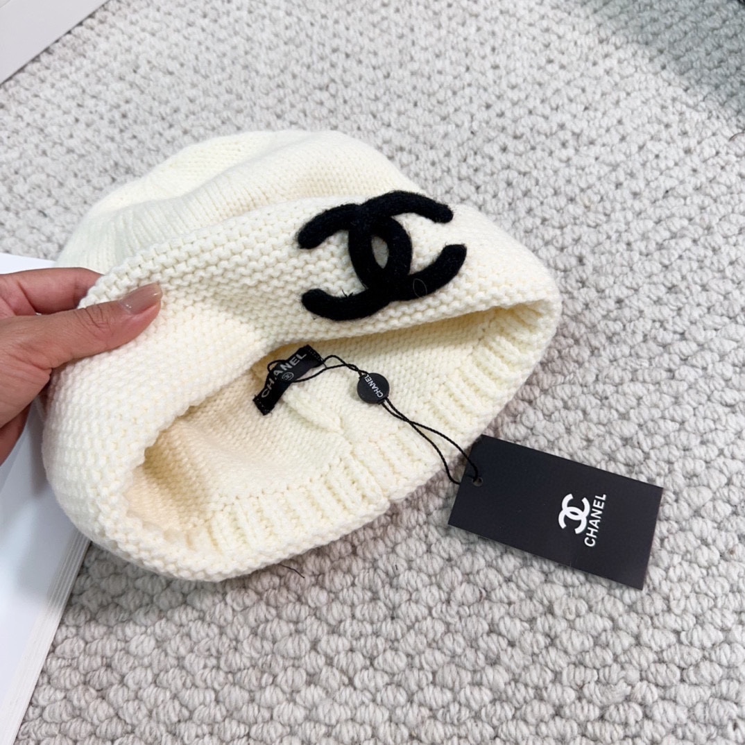 Streetwear Hat Chanel 329315 - vstockx