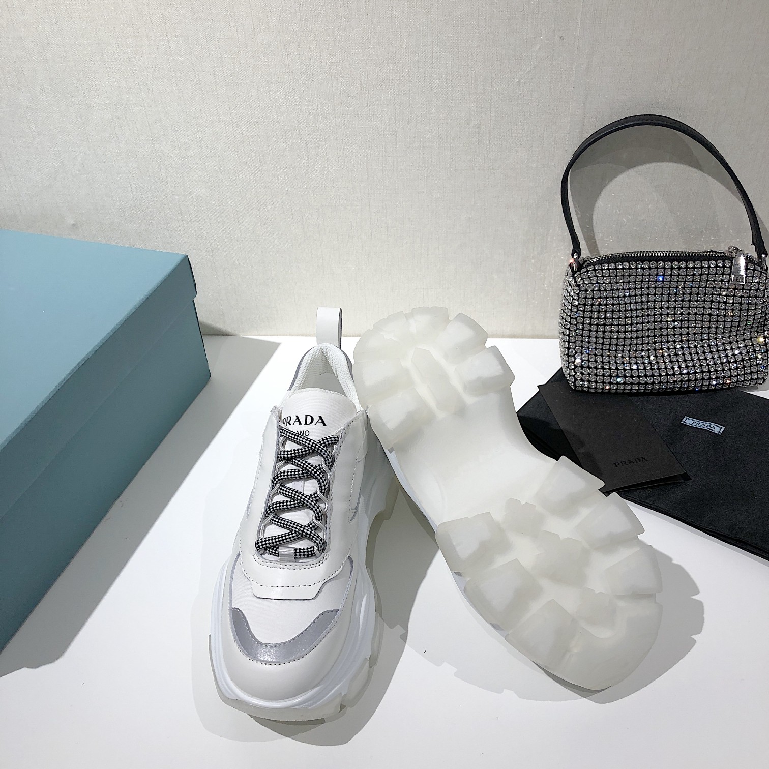 Prada Low Top sneaker 51 - vstockx