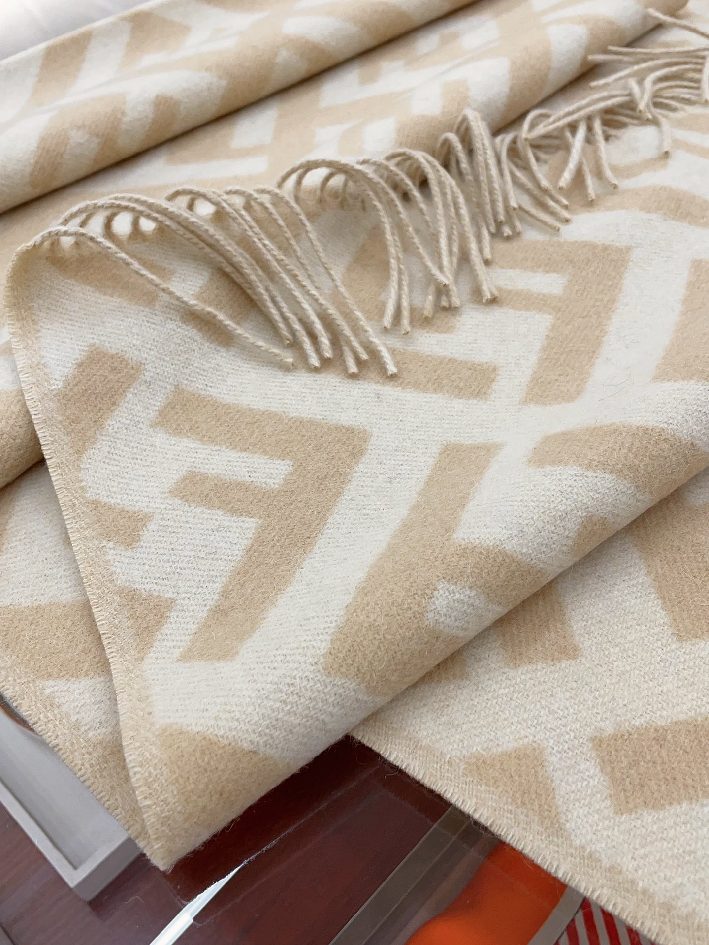 Streetwear Hat Fendi 328874 - vstockx