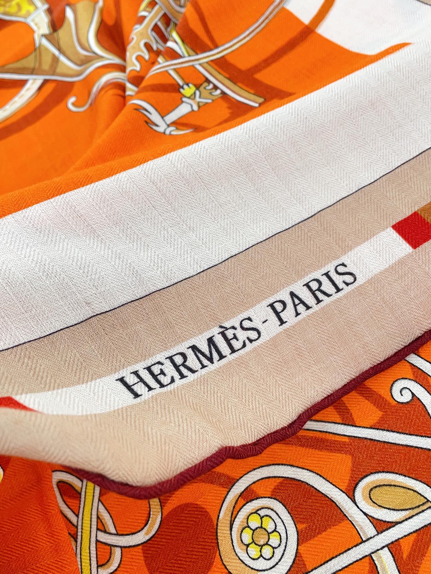 Streetwear Scarf Hermes 328800 SIZE:140cm*140cm - vstockx