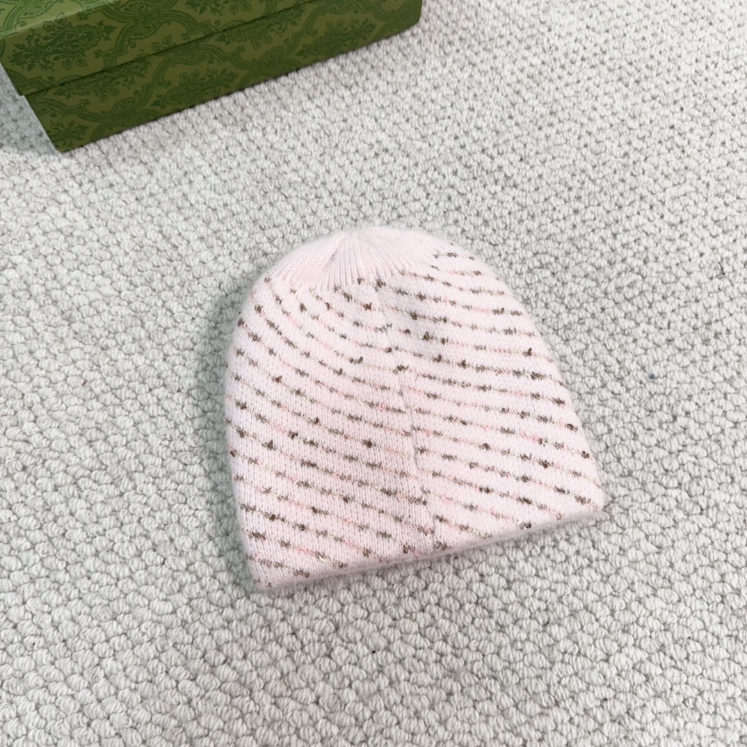 Streetwear Hat Miu 329334 - vstockx