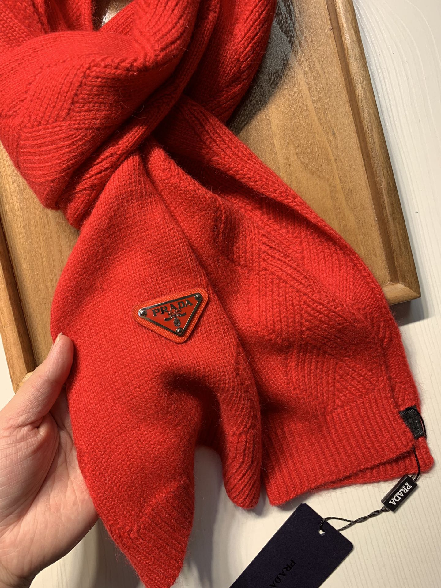 Hat & Scarf Prada 2 - vstockx