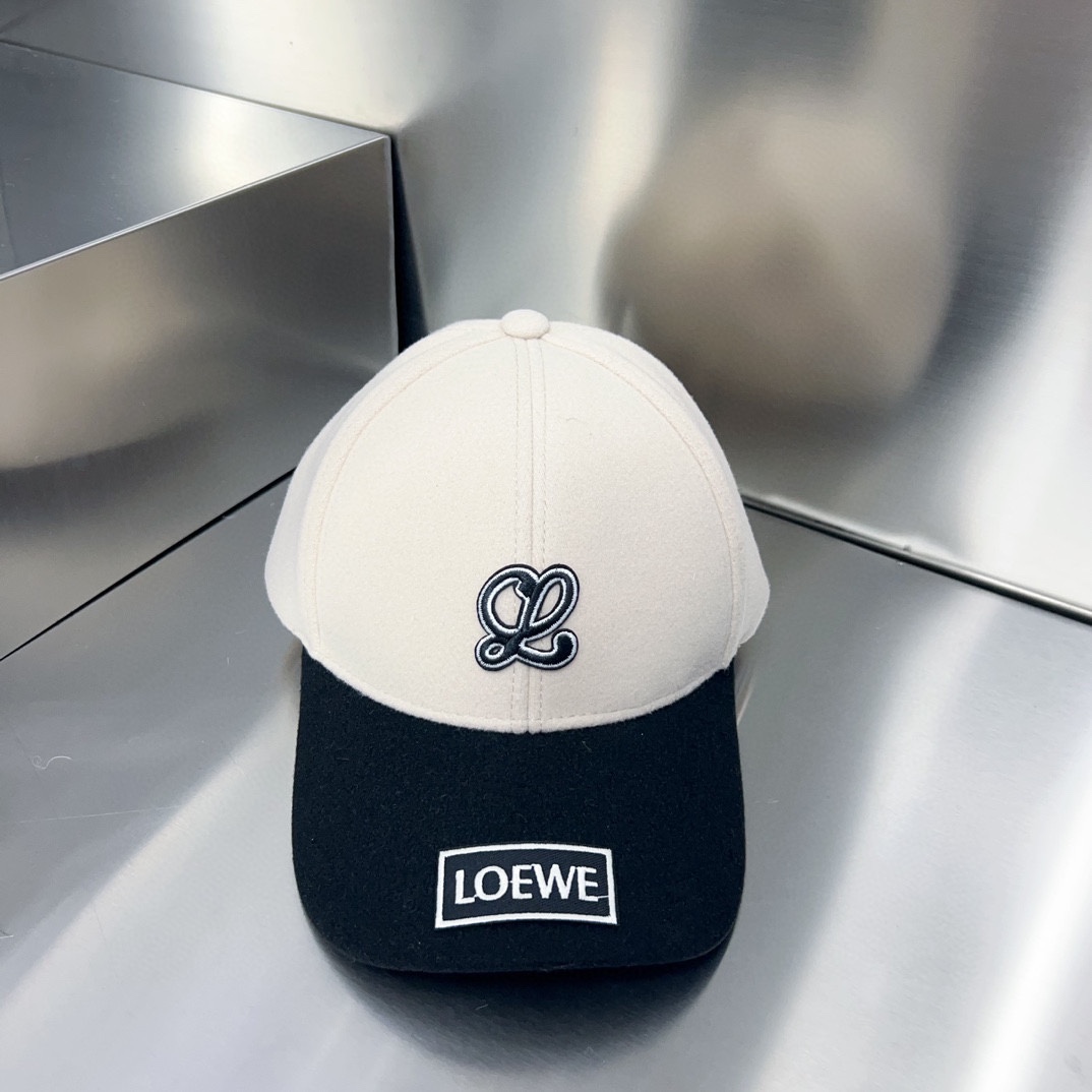 Streetwear Hat LOEWE 329139 - vstockx