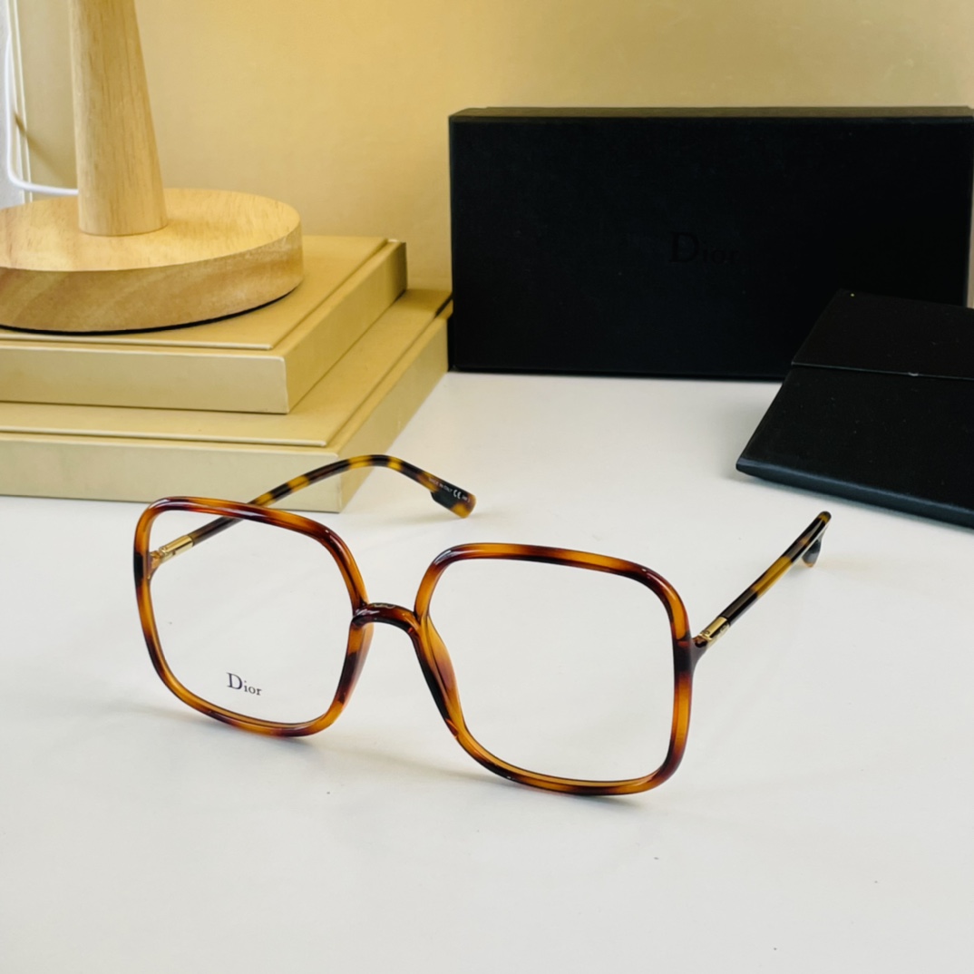 Sunglasses Dior Model:807YB Size:59��17 145 ,3 - vstockx