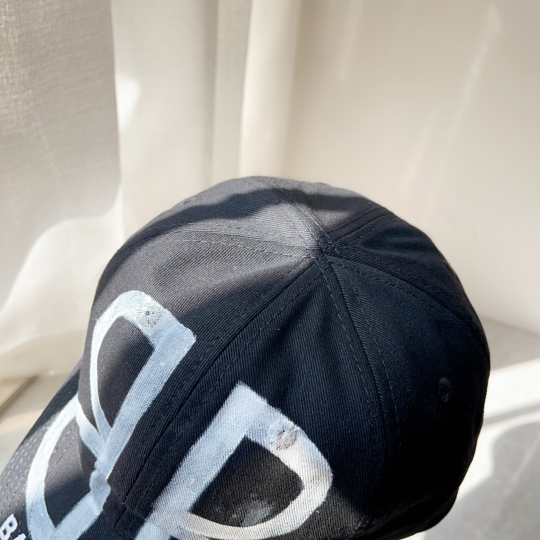 Streetwear Hat balenciaga 328914 - vstockx