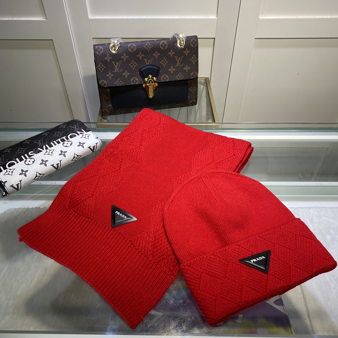 Hat & Scarf Prada 1 - vstockx