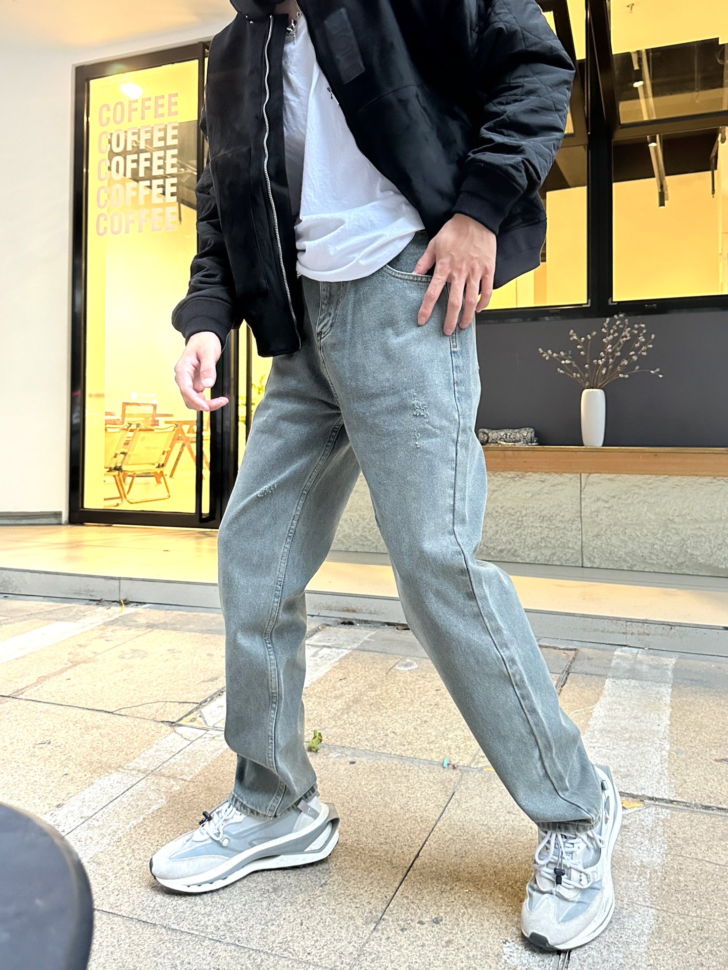 Clothes Burberry 809 - vstockx