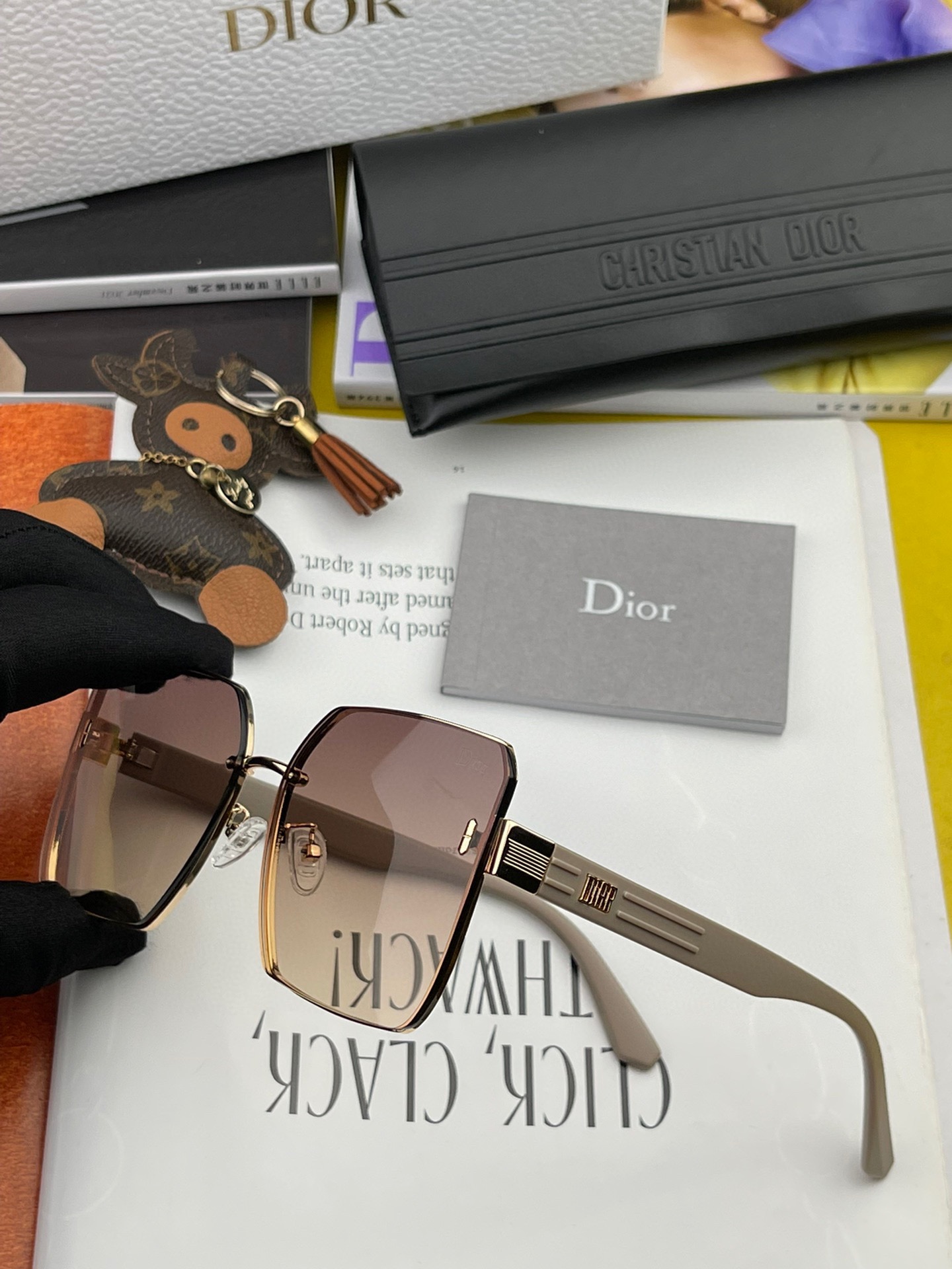 sunglasses Dior CD748 - vstockx
