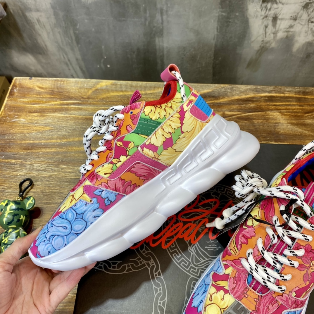 Versace Chain Reaction Sneaker 8 - vstockx
