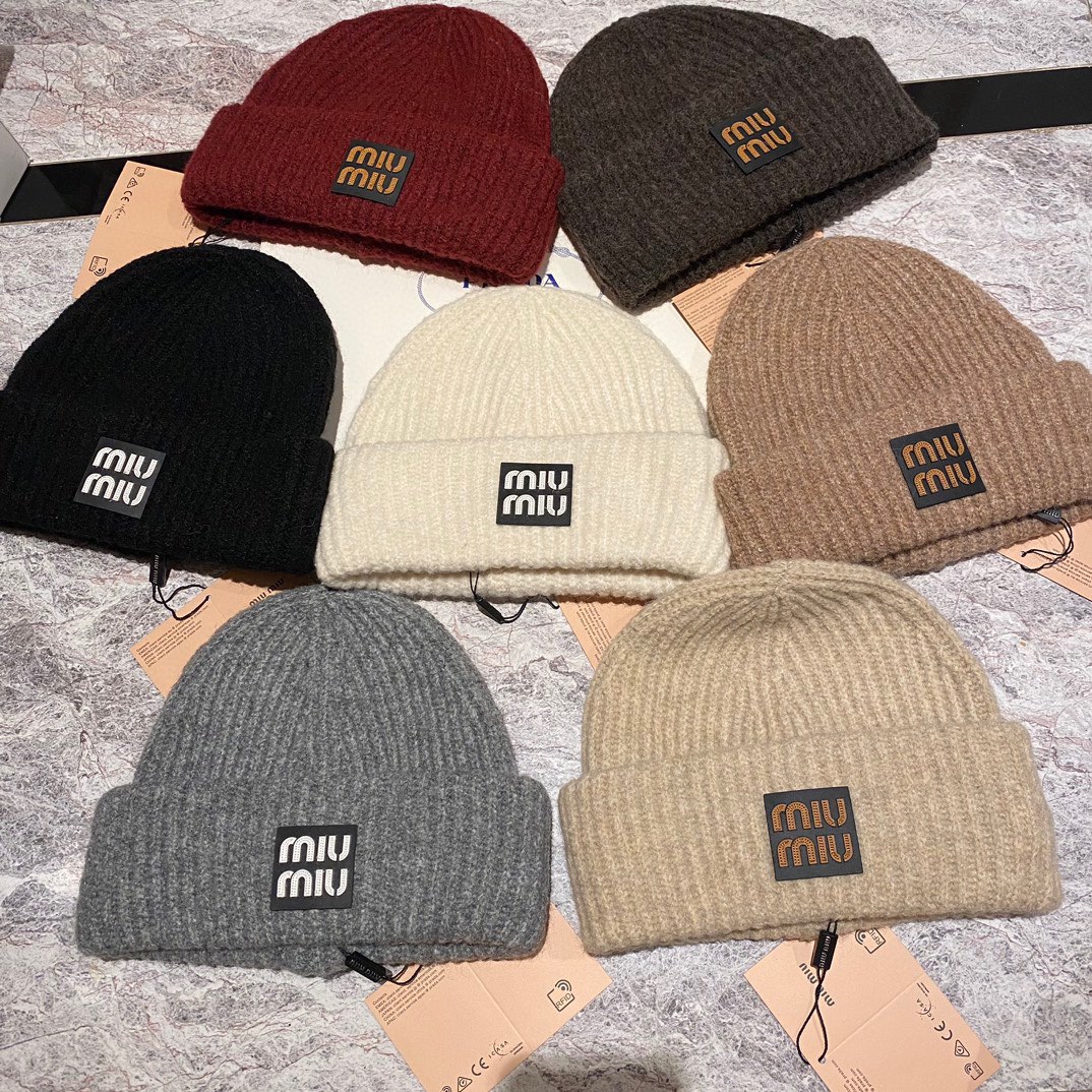 Streetwear Hat Miu 328908 - vstockx
