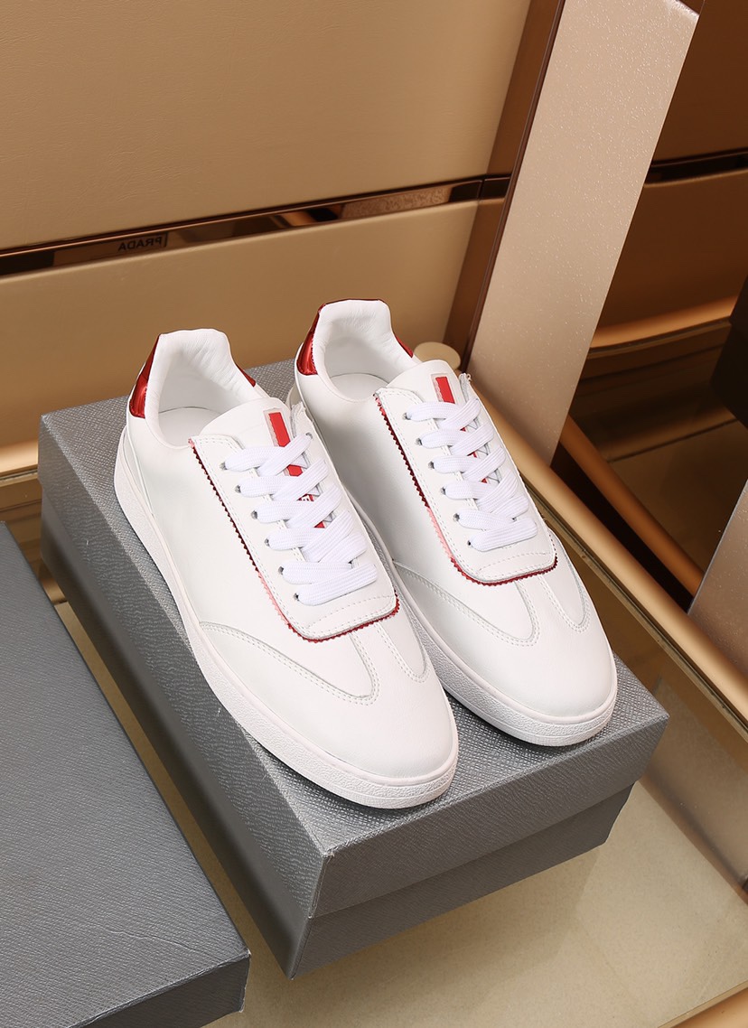 Prada Low Top sneaker 22 - vstockx