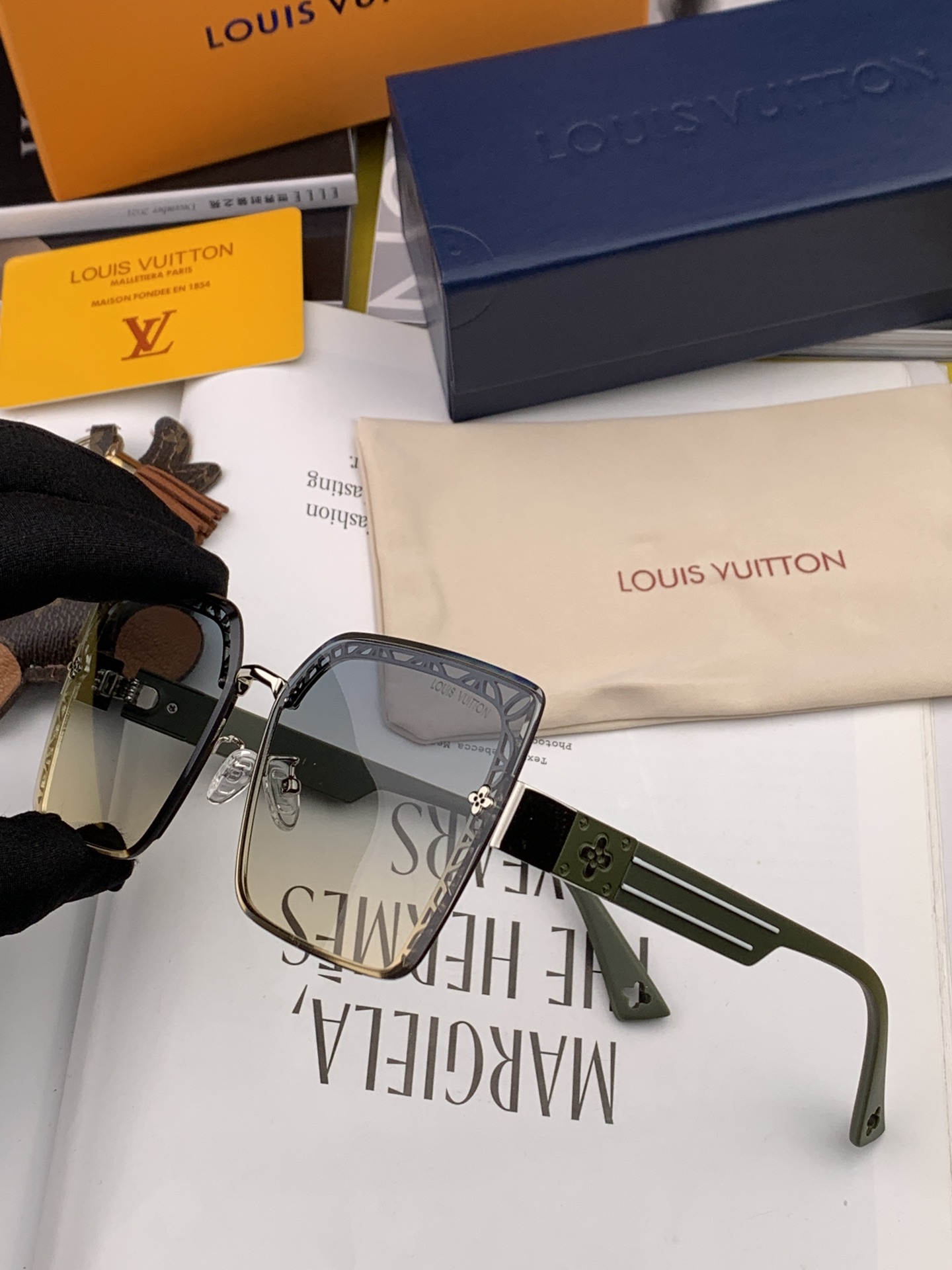 sunglasses Dior L6191 - vstockx