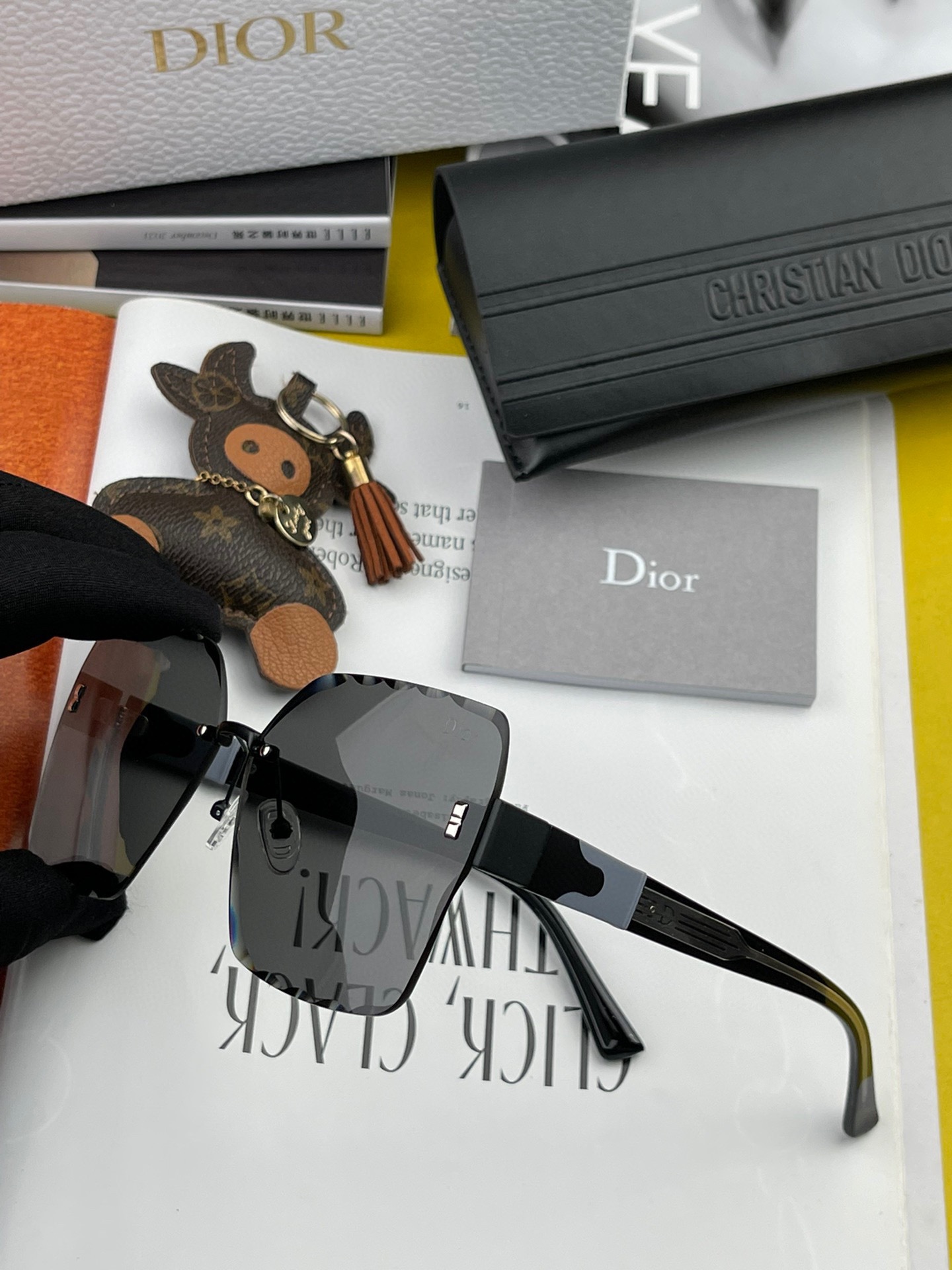 sunglasses Dior CD1122 - vstockx