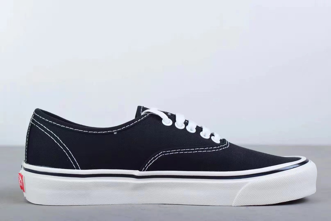 Vans Authentic - vstockx
