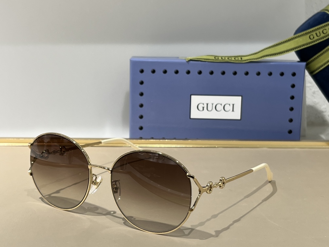 Sunglasses Gucci GG1017SK size:58��18-145 - vstockx