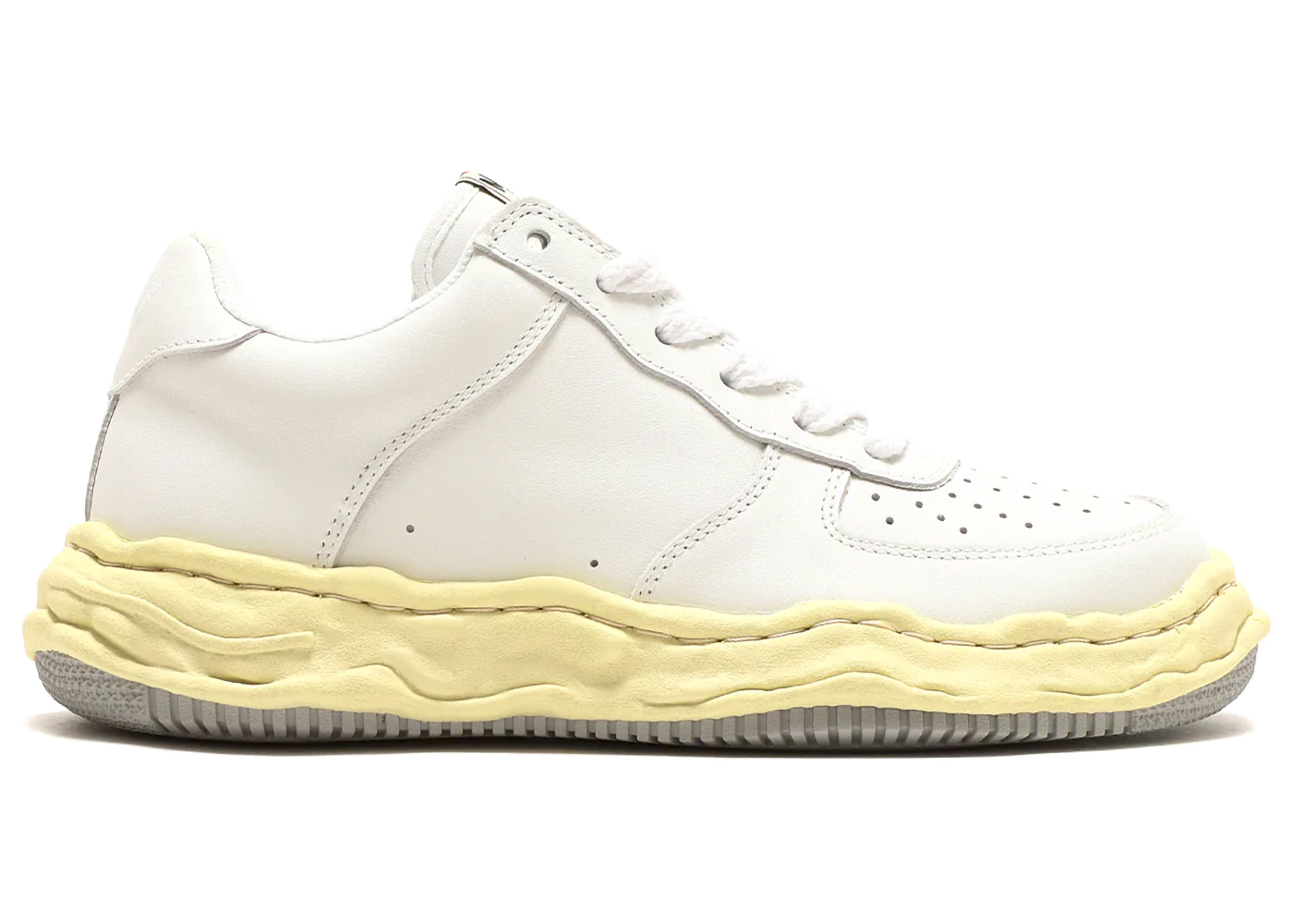 Maison Mihara Yasuhiro Wayne Leather Low White Cream Sole - vstockx