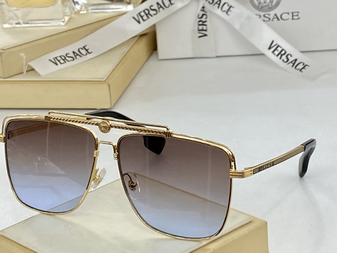 Sunglasses Versace VE2242 size 61��13-145 - vstockx