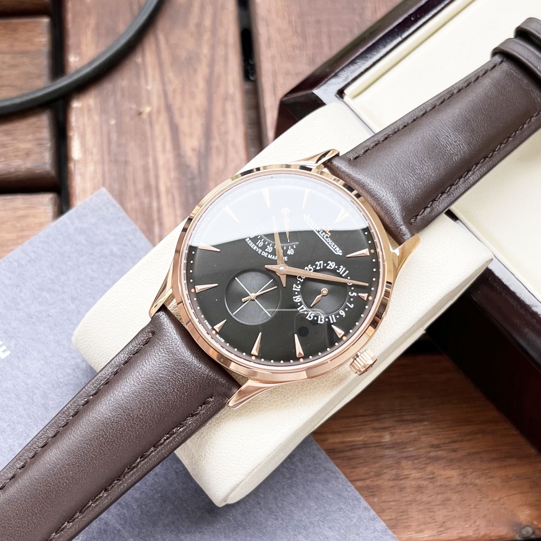 Watches Jaeger-LeCoultre 322283 size:42*12 mm - vstockx