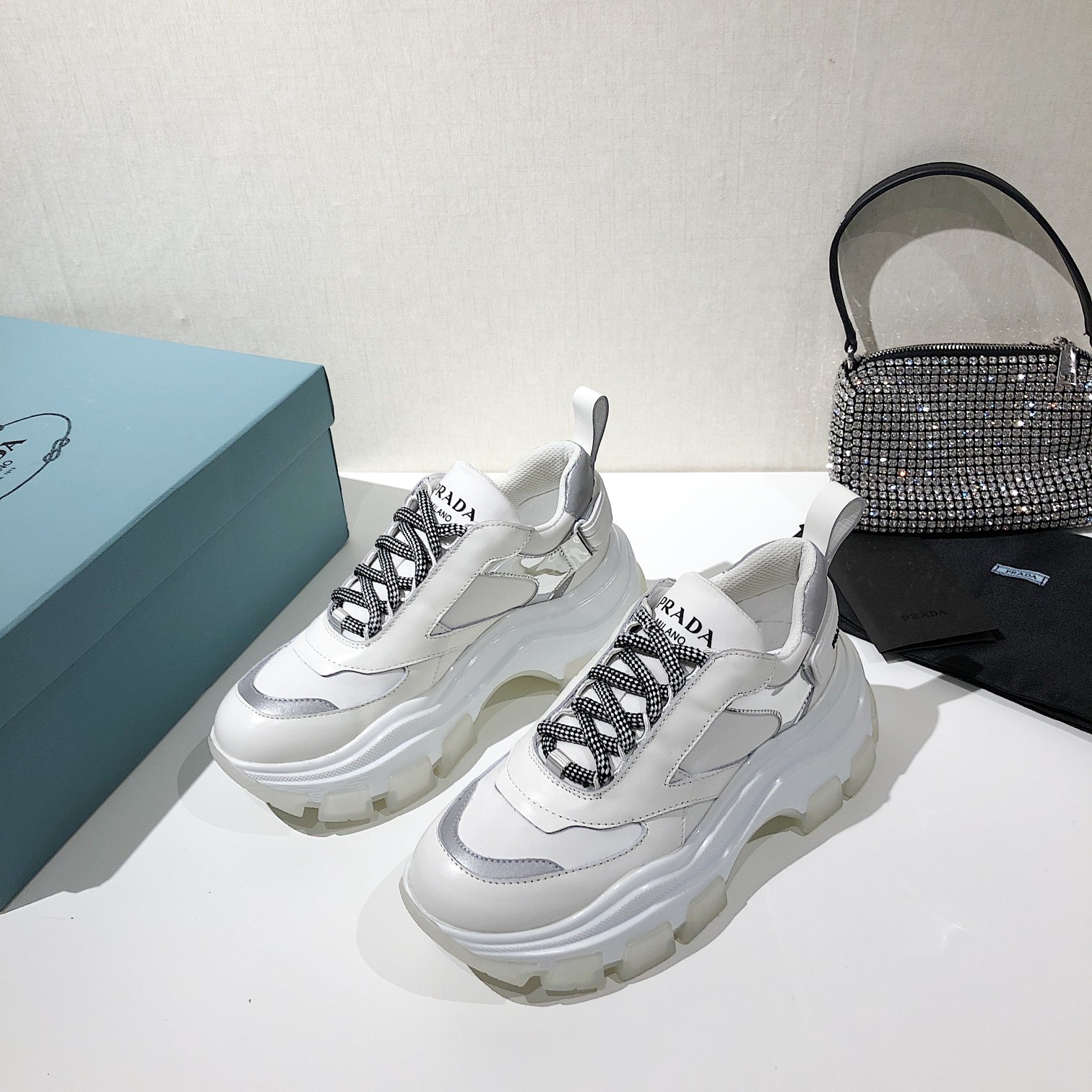 Prada Low Top sneaker 60 - vstockx
