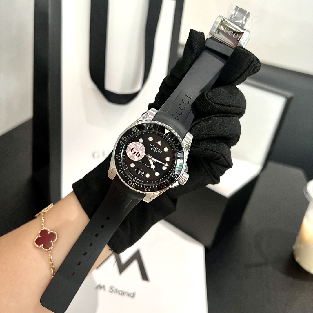 Watches GUCCL 323539 size:40 mm - vstockx