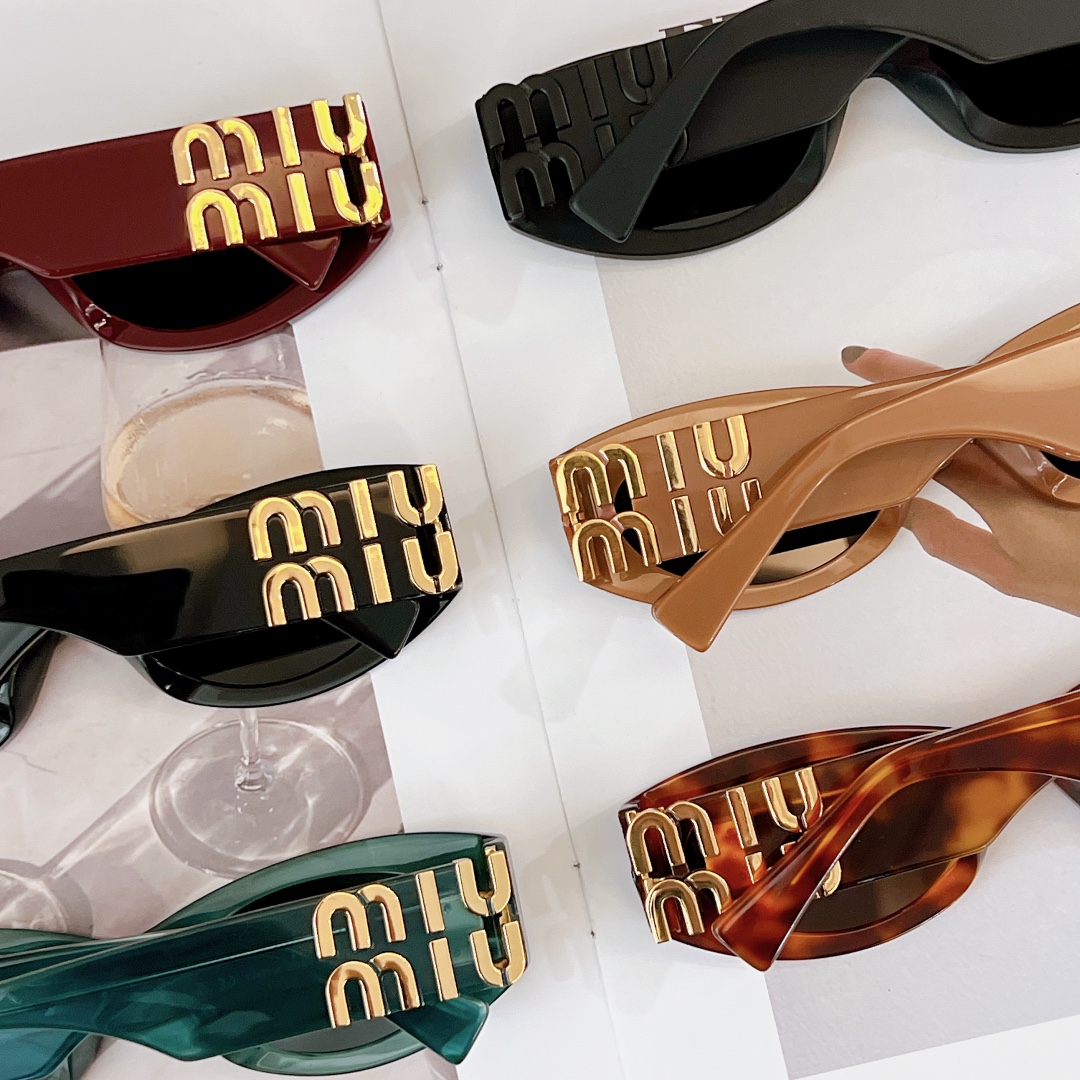 sunglasses Miu Miu SMU 11WS SIZE:54 21-135 - vstockx