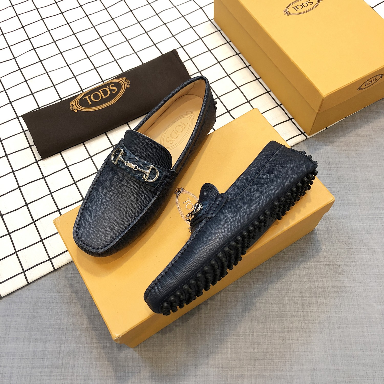 TOD'S Loafers 1 - vstockx