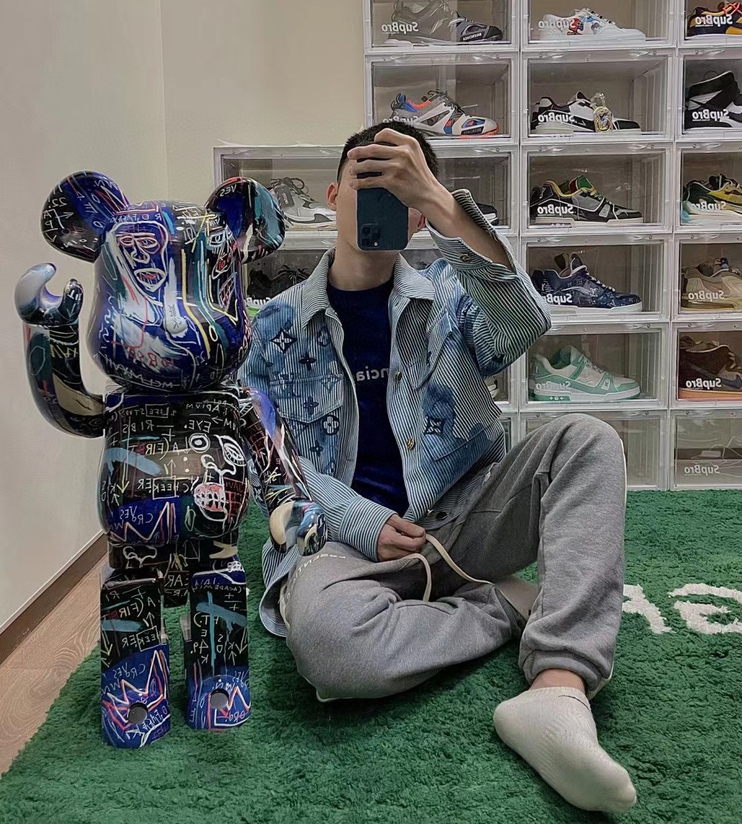 Clothes Louis Vuitton 1328 - vstockx