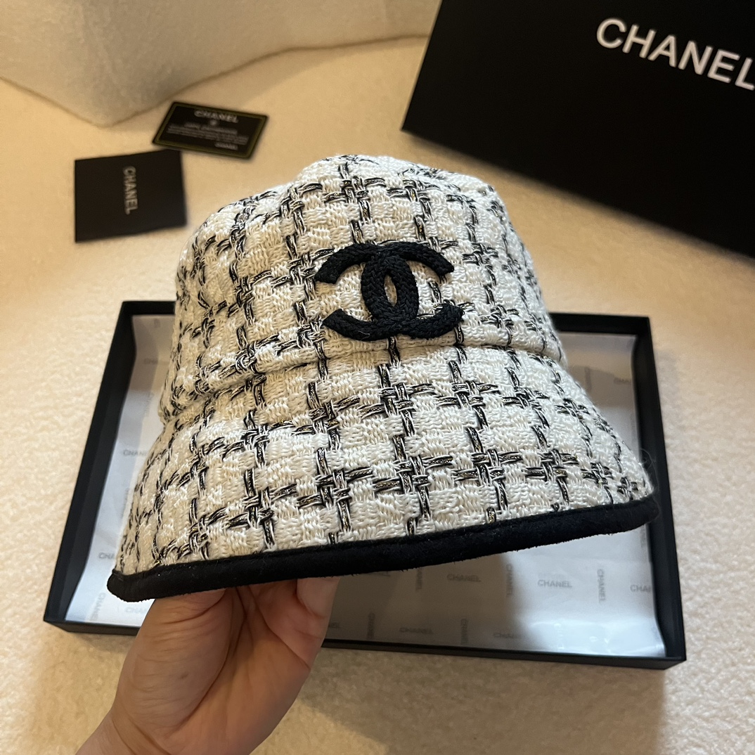 Streetwear Hat Chanel 329185 - vstockx
