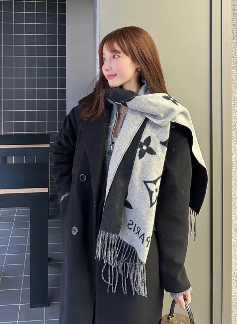 Streetwear Scarf LV 328826 size:45*190cm - vstockx