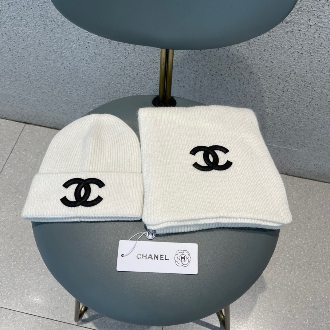 Hat & Scarf Chanel 4 - vstockx