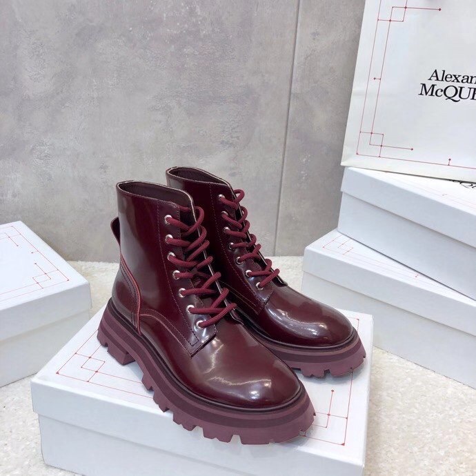 Alexander McQueen Silhouette Wander Boot Chelsea Boot Size 35-40 - vstockx