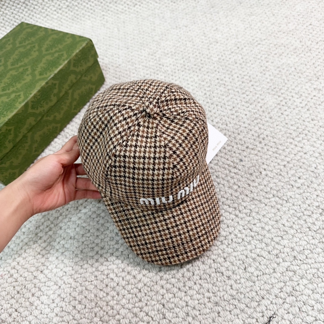 Streetwear Hat Miu 329312 - vstockx