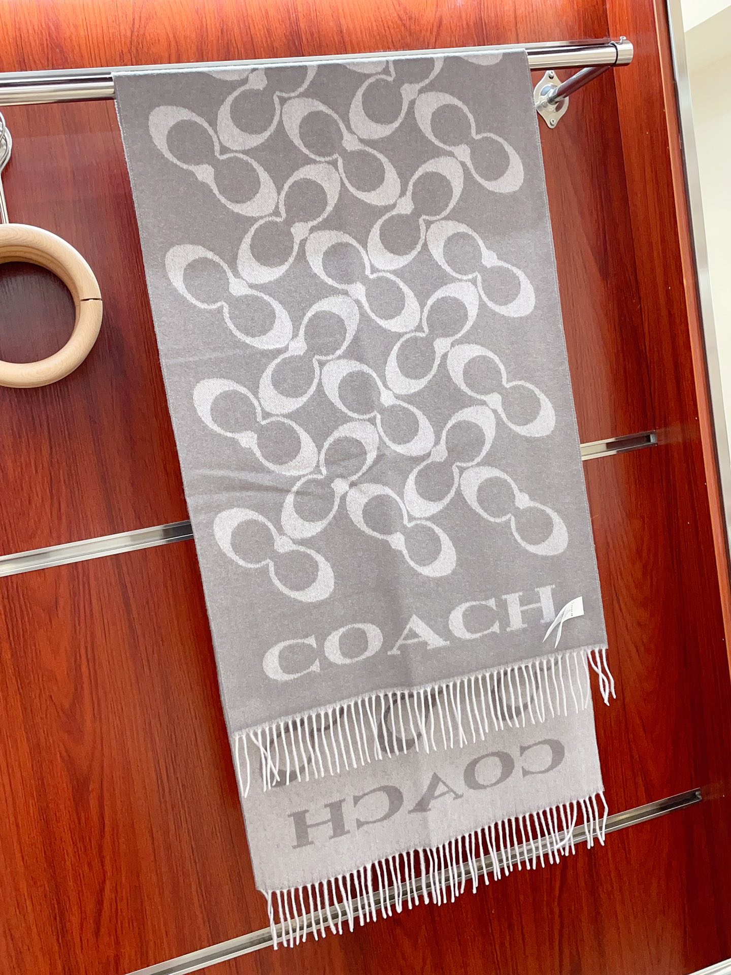 Streetwear Scarf COACH 328768 SIZE:195×53cm - vstockx