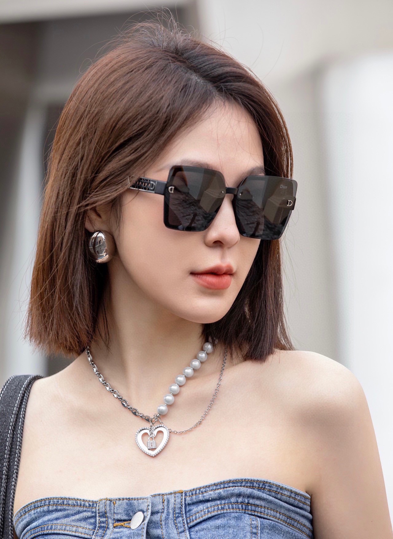 sunglasses Dior 7111 - vstockx