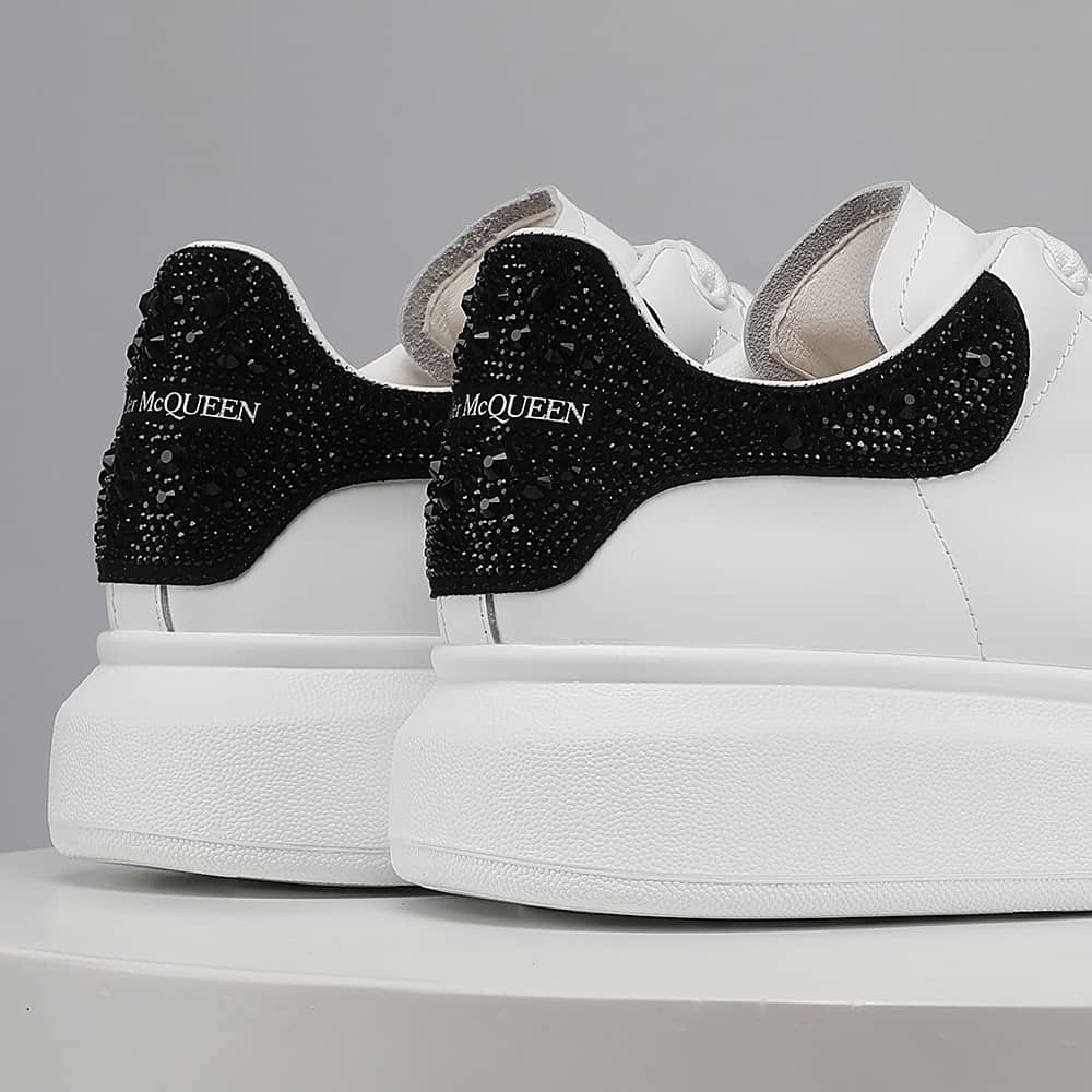 Alexander McQueen Oversized White Black Crystals - vstockx