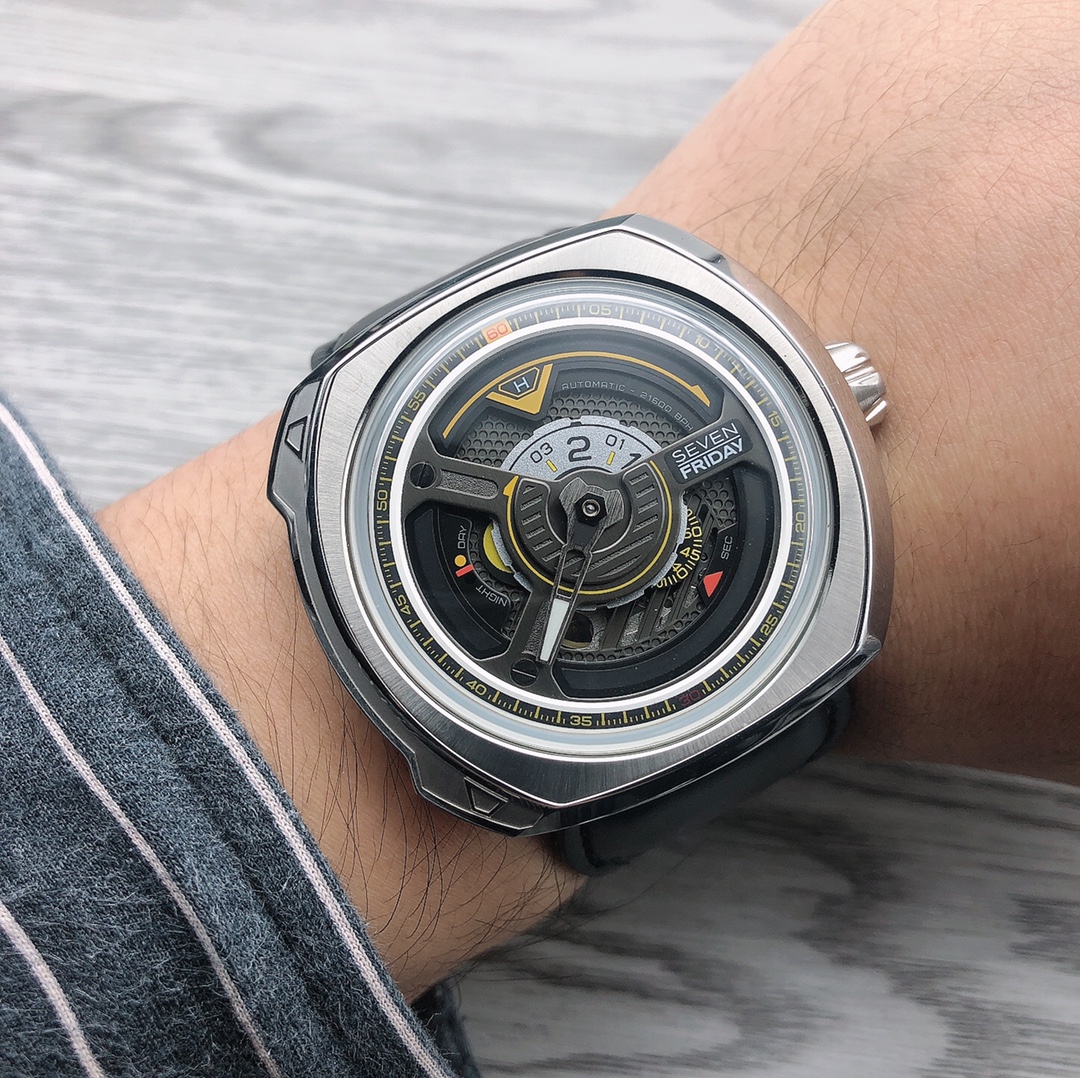 Watches Seven Friday 322839 size:47 mm - vstockx