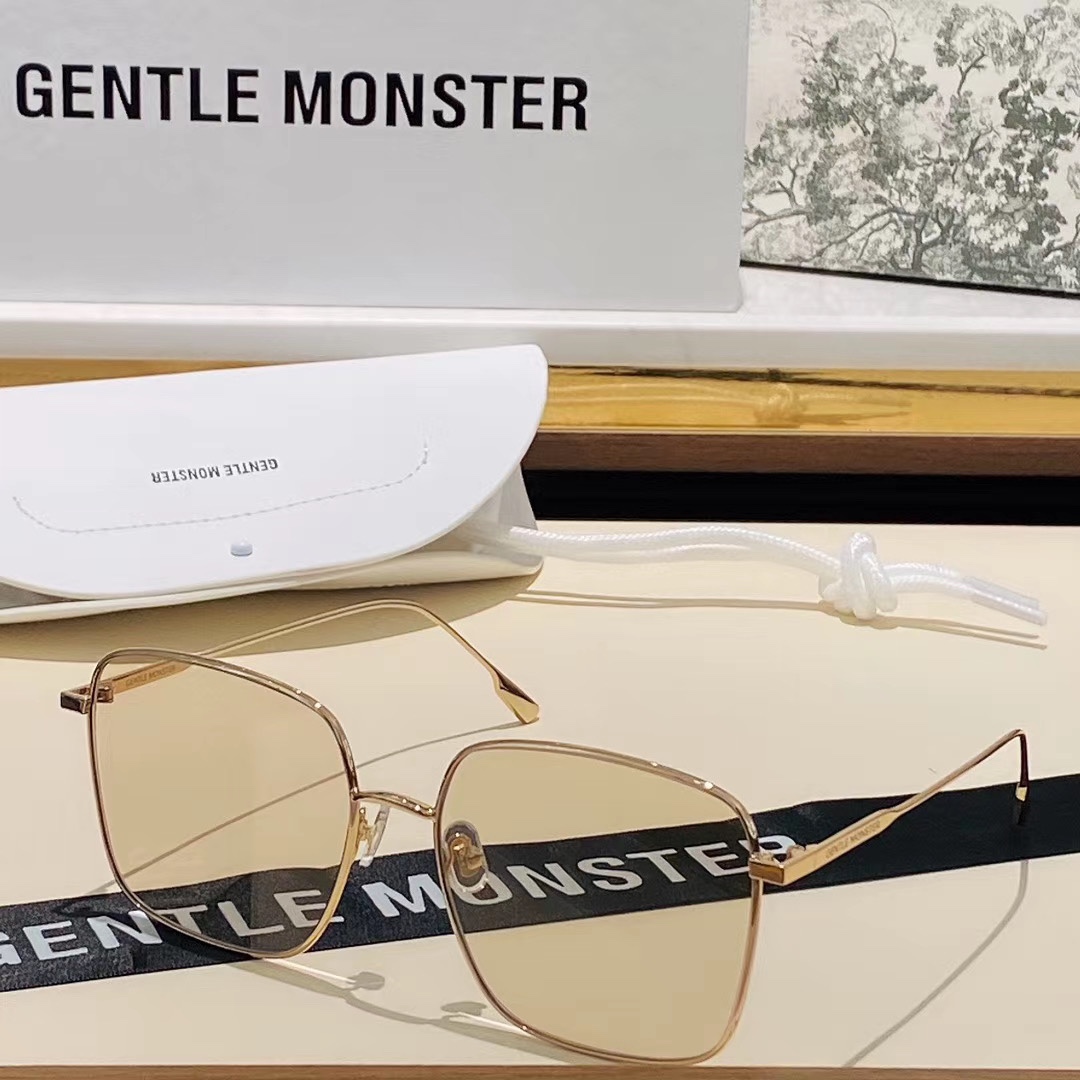 Sunglasses   DIANE - vstockx