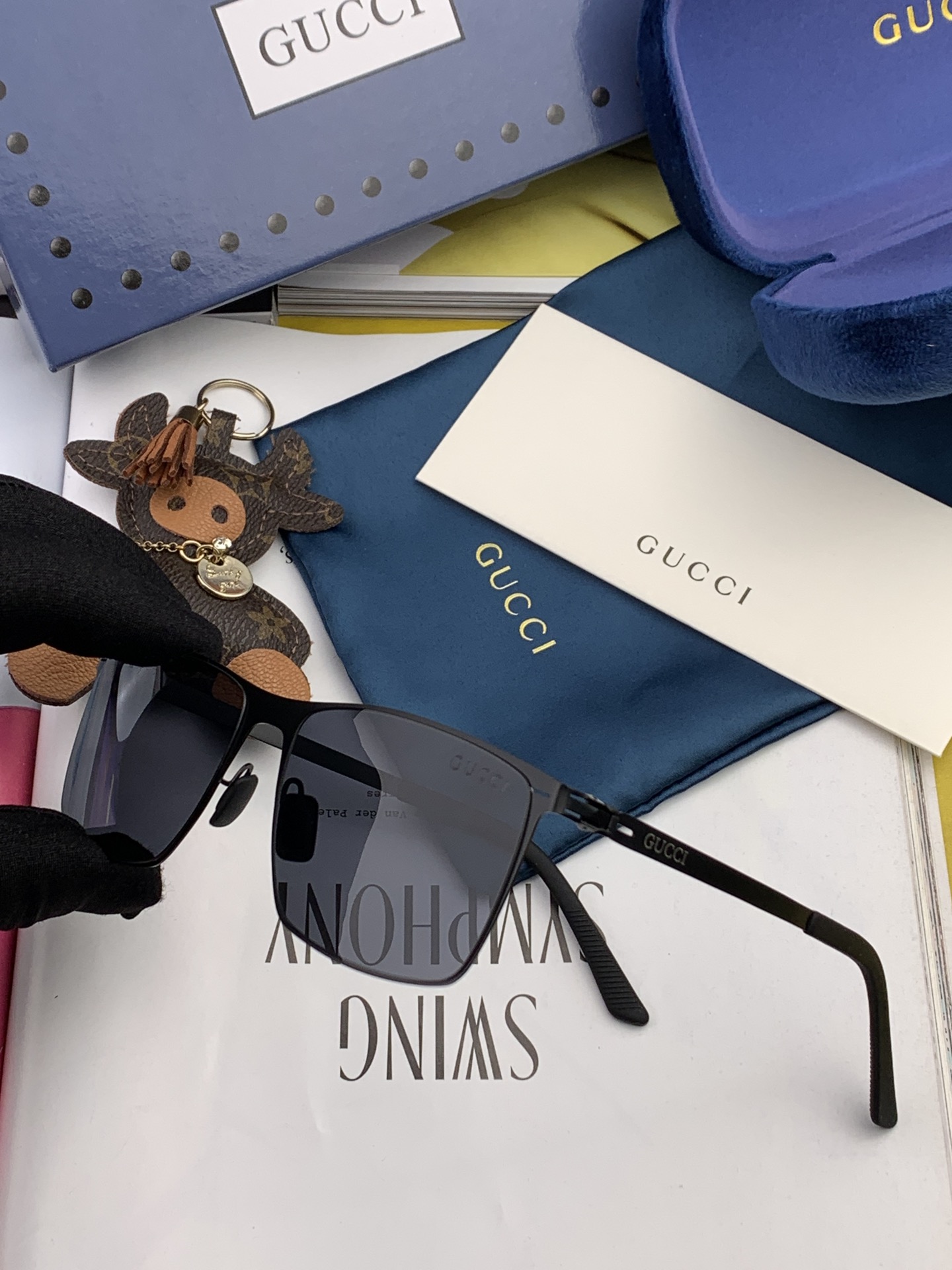 Sunglasses Gucci G0731 - vstockx