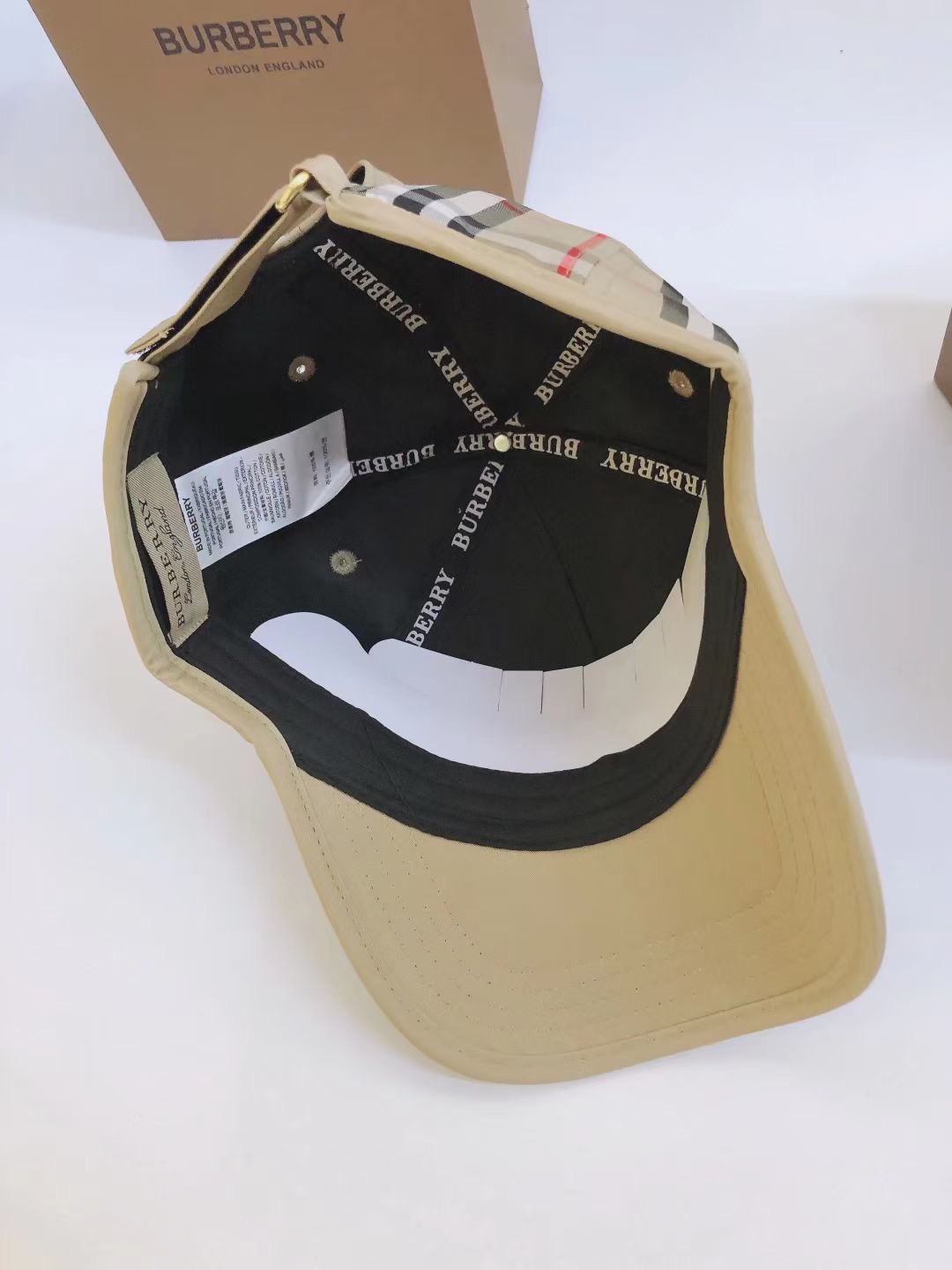 Hat Burberry 5 - vstockx