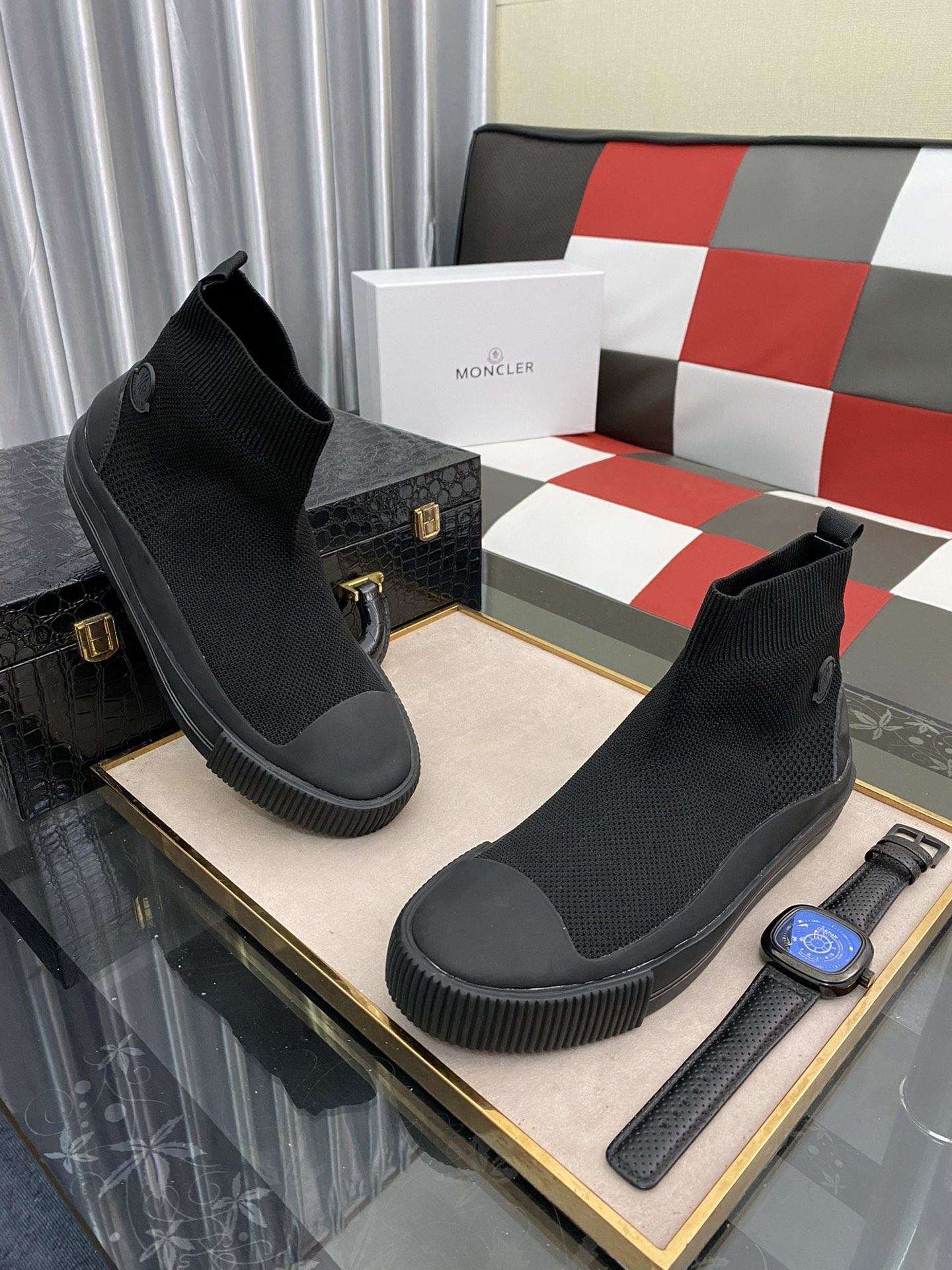 Moncler Socks Sneaker 1 - vstockx