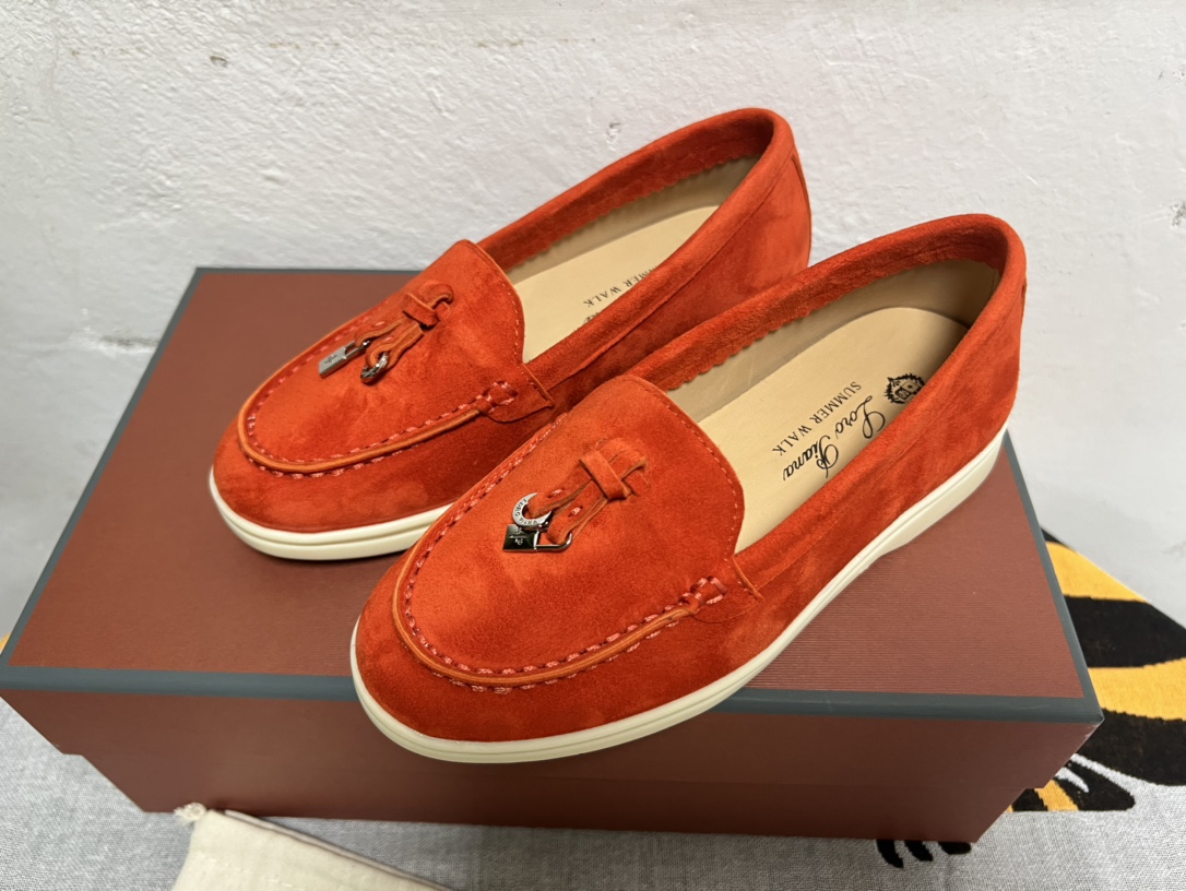 Loro Piana shoes 151 - vstockx