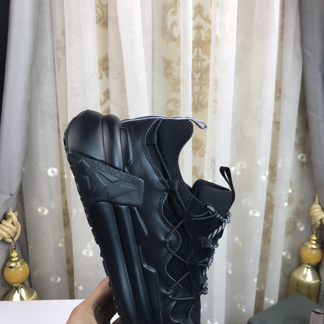 Moncler Compassor Sneaker 2 - vstockx