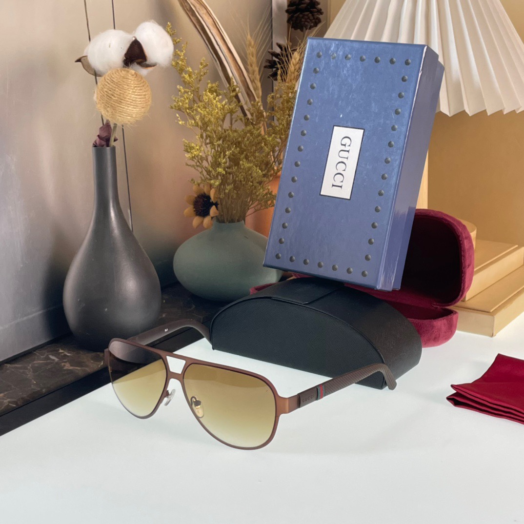 Sunglasses Gucci GG2252 size:62 13-135 - vstockx
