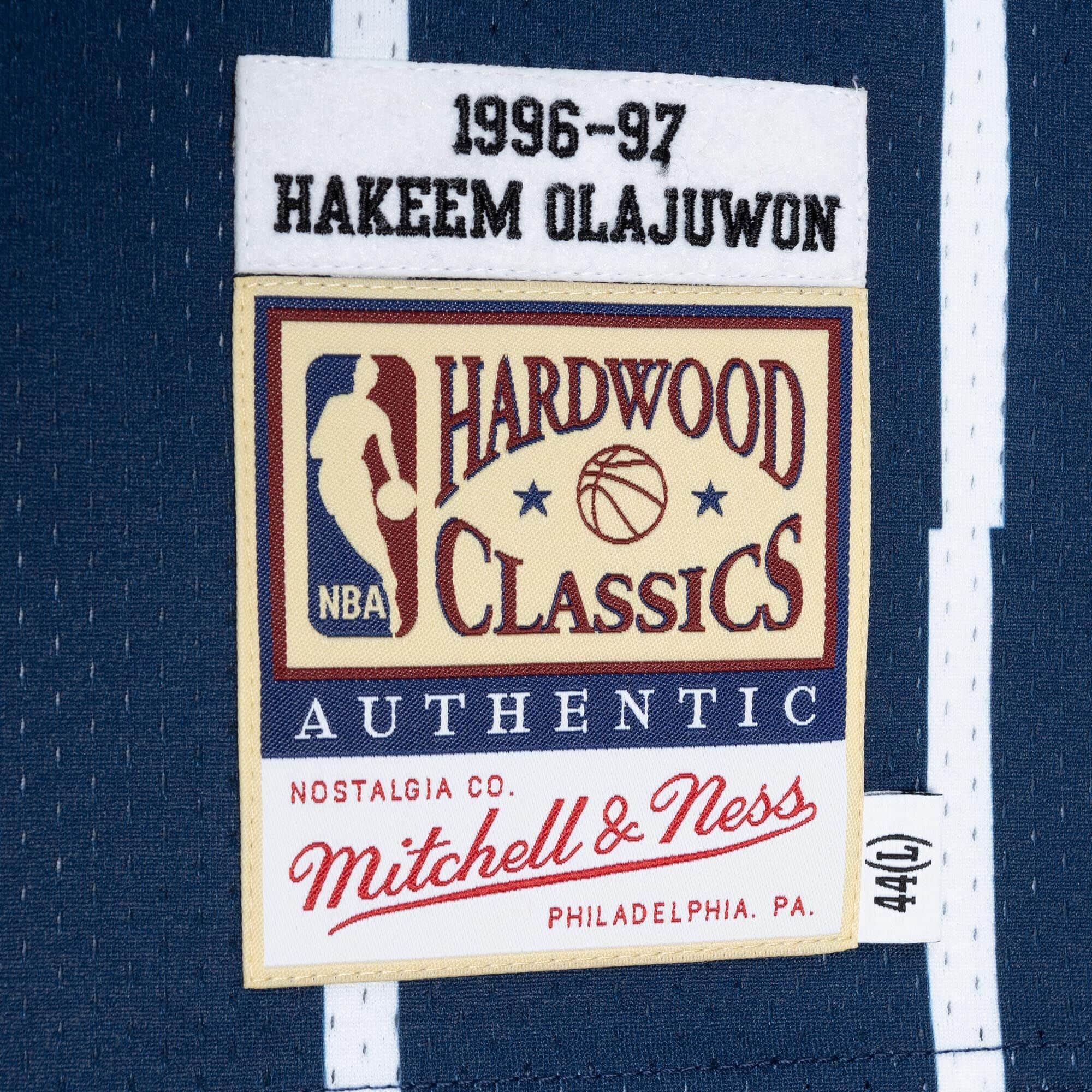 Authentic Hakeem Olajuwon Houston Rockets Road 1996-97 Jersey - vstockx