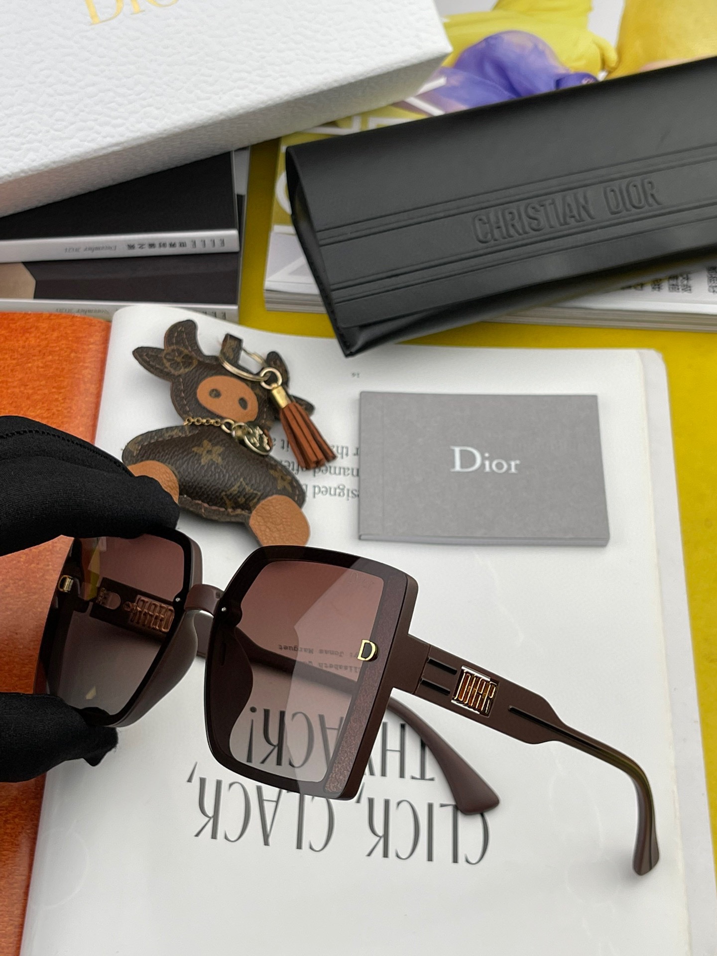 sunglasses Dior D5290 - vstockx